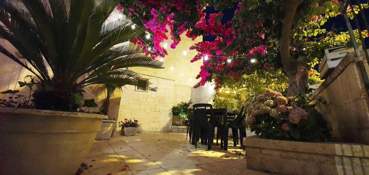 알베르벨로 Trulli Antica Fonte B&B 외부 사진