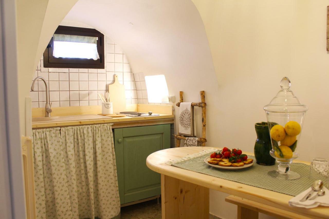 알베르벨로 Trulli Antica Fonte B&B 외부 사진